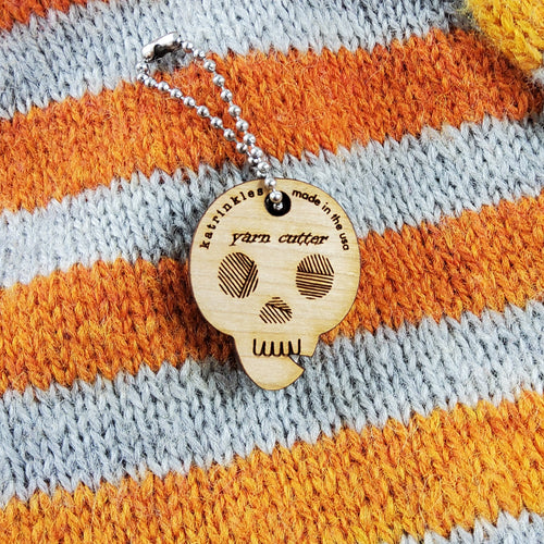 Halloween Collection 2025 - Skull Yarn & Thread Cutter