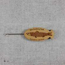 Yarn Grabbing Hook - Fish Design