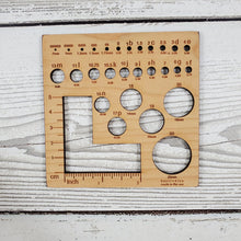2" and 4" Universal Knitting Needle & Crochet Hook Gauge