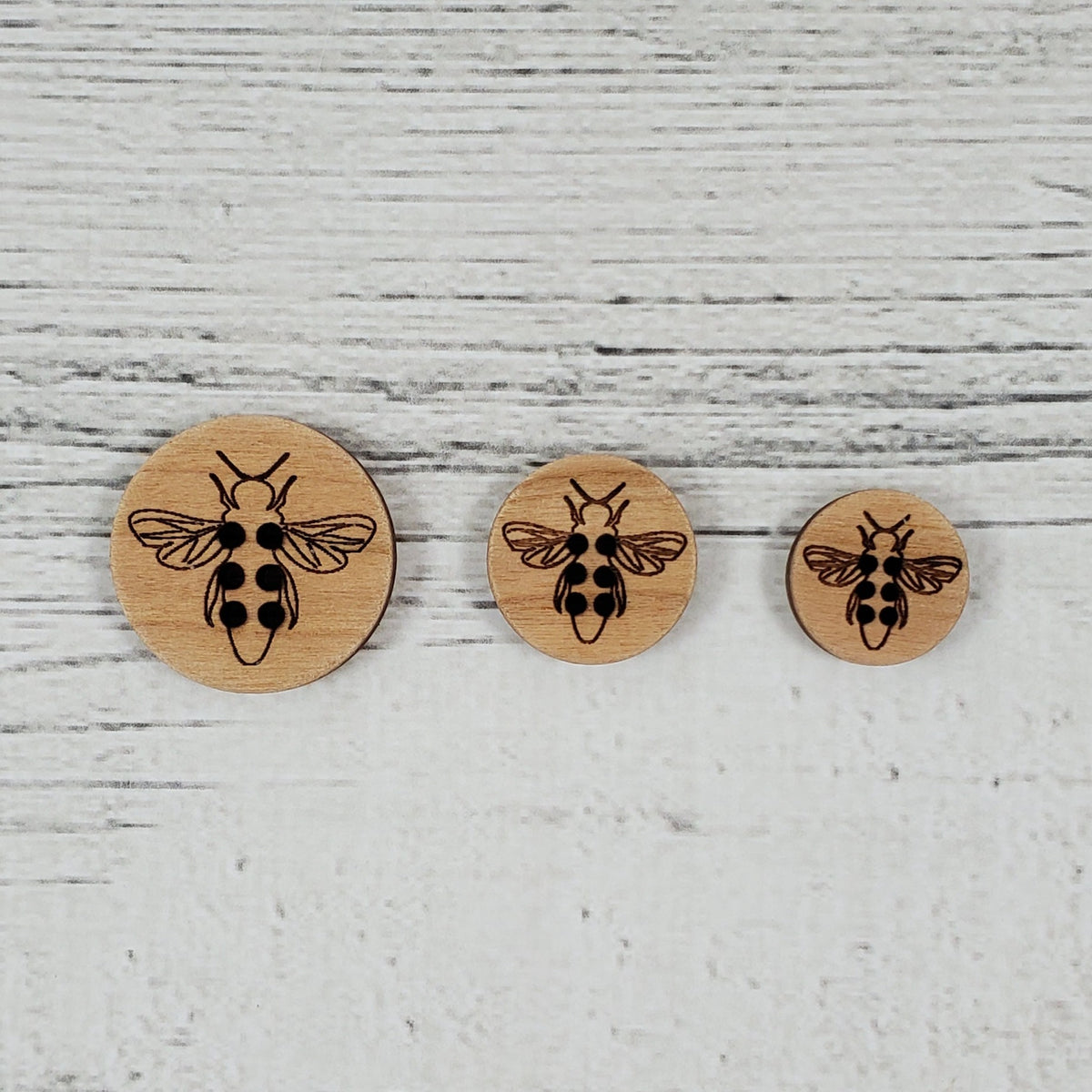 Honey Bee Stitchable Buttons – katrinkles - wholesale