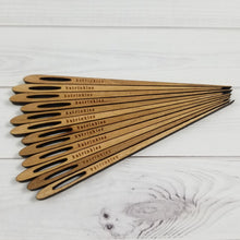 Large Tapestry Needles - Acrylic or Wood