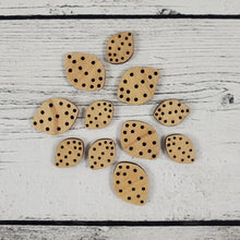 Leaf Stitchable Buttons